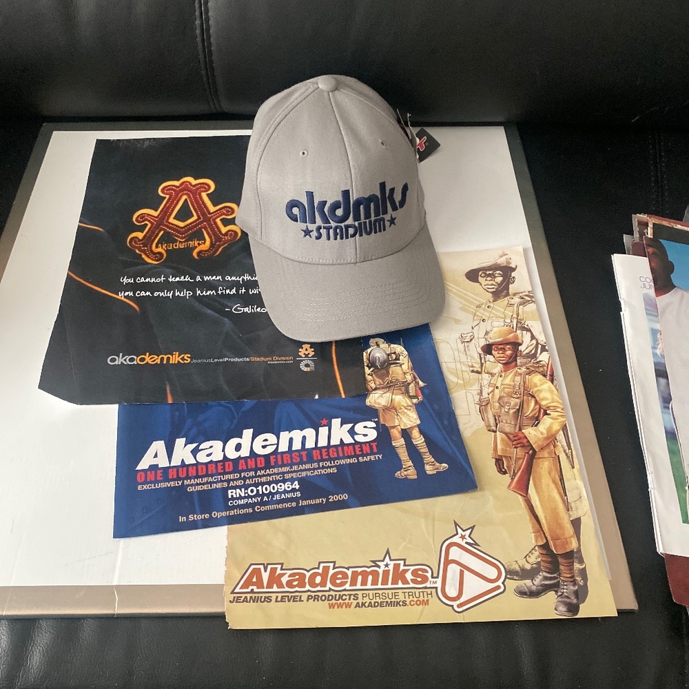 Akademiks Vintage Stadium Cap Sz One Size